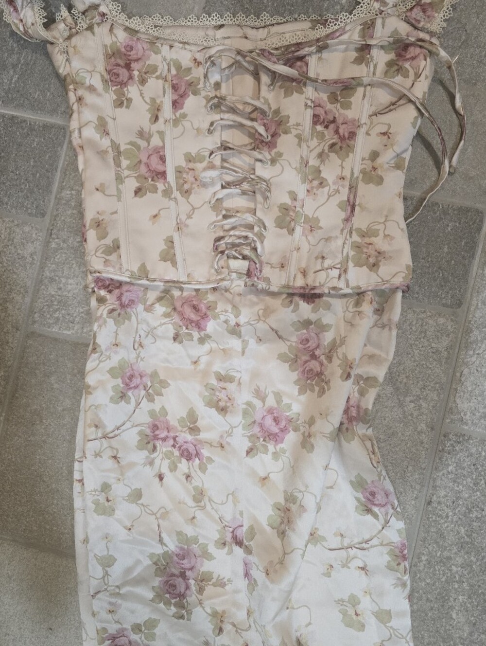 NWOT House Of CB Isis Off-Shoulder Floral Maxi Dress White Pink Corset S Satin - Picture 10 of 13